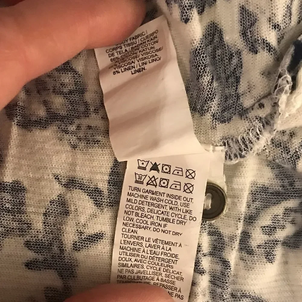 Lucky brand size medium white and blue tie neck